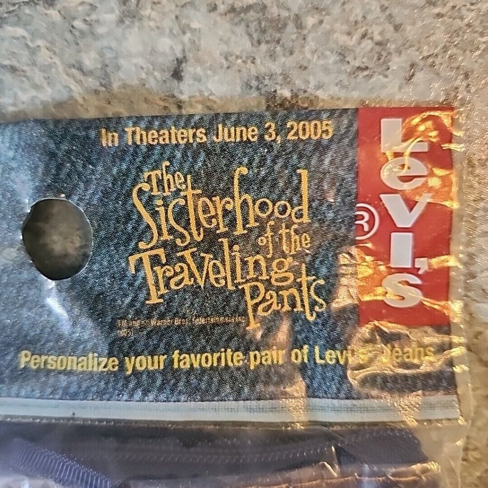 Levis Denim Jean Decorating Kit Sealed Sisterhood of the Traveling Pants 2005 - Picture 2 of 7